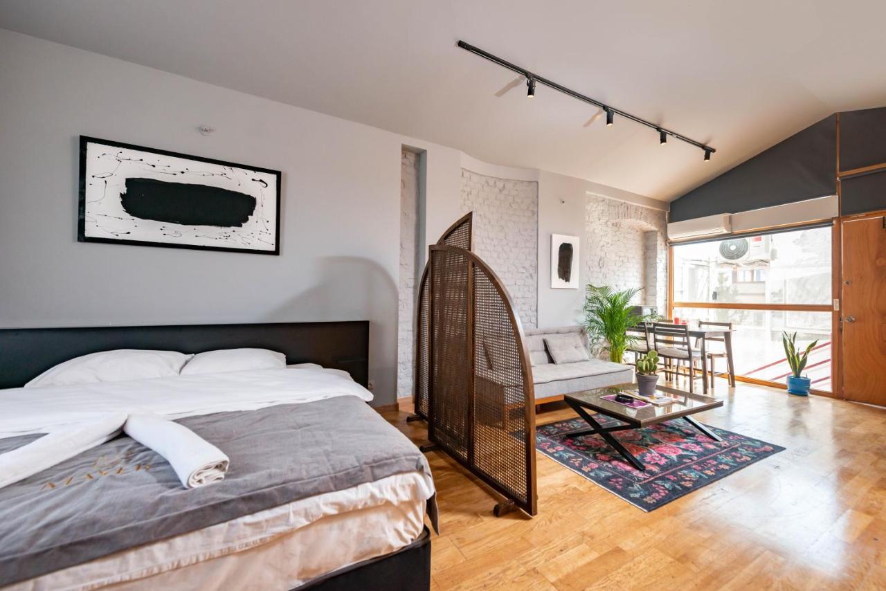 Mayer Loft Suites Истанбул Екстериор снимка